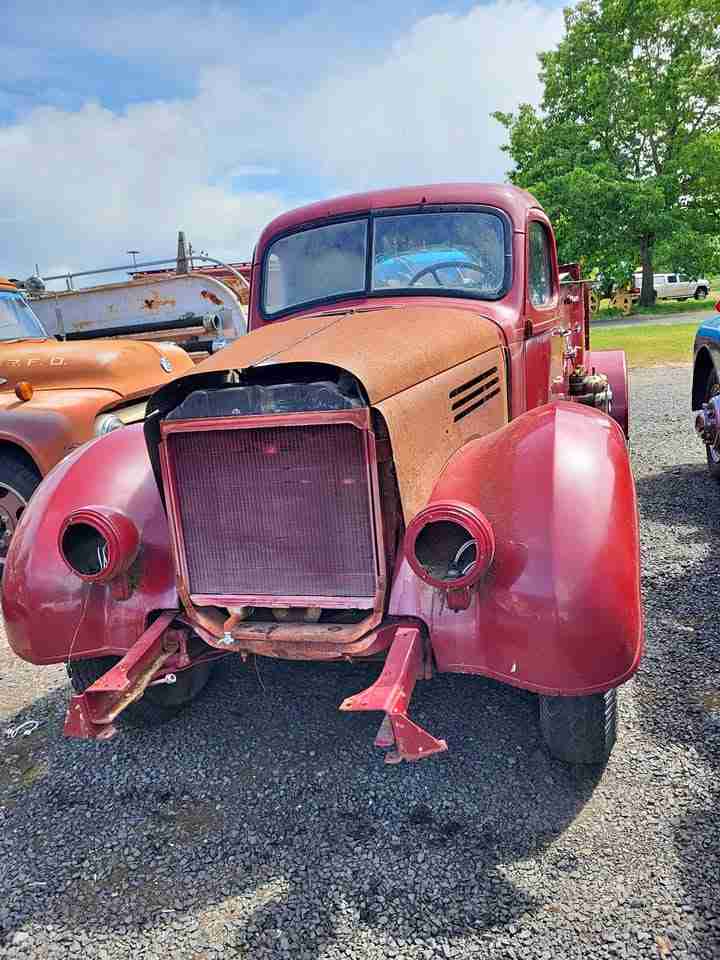1946 International fire truck restoration project