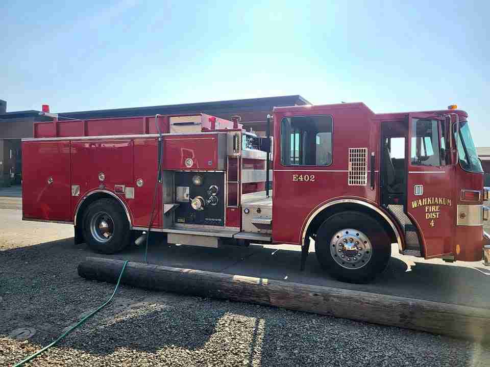 1992 Pierce Lance pumper formerly serving Wahkiakum Fire District 4